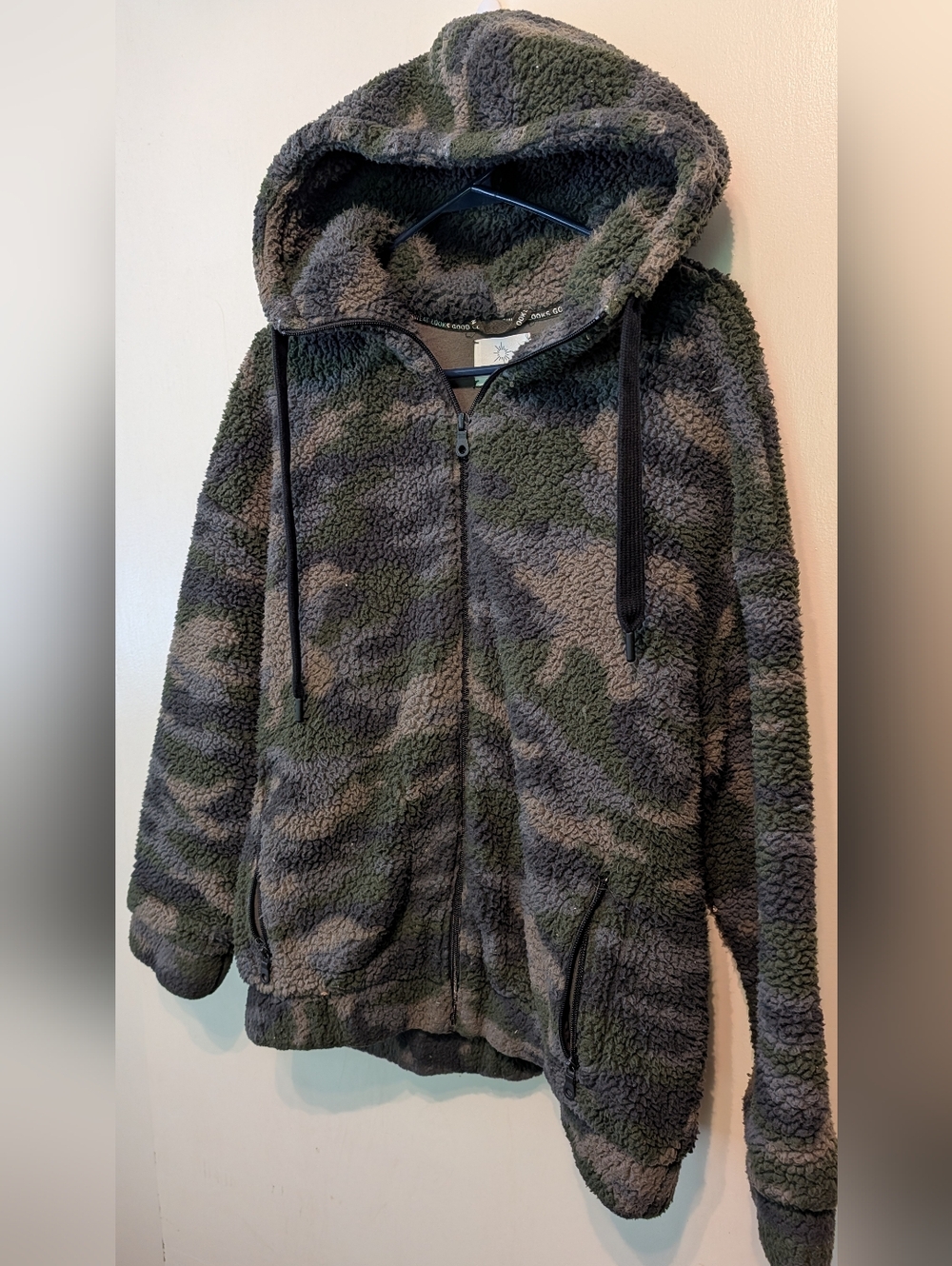 aerie OFFLINE Label Hoodie - Olive & Cream Camp Full Zip Sherpa Oversized M
